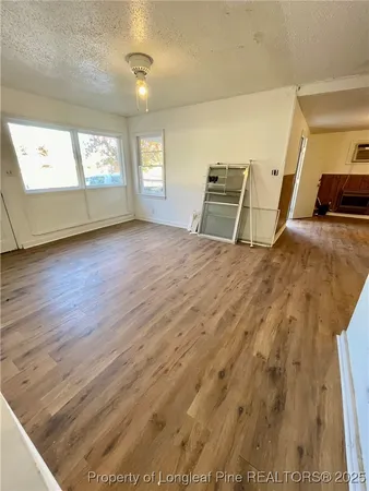 $1,250 | 502 Spring Avenue, Spring Lake, NC 28390