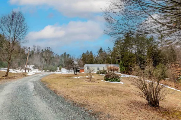 $349,999 | 956 Mosquitoville Road, Groton, VT 05046