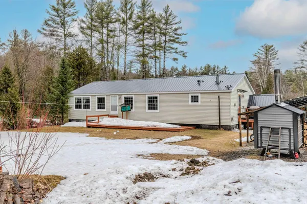 $349,999 | 956 Mosquitoville Road, Groton, VT 05046