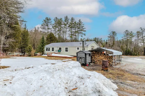 $349,999 | 956 Mosquitoville Road, Groton, VT 05046