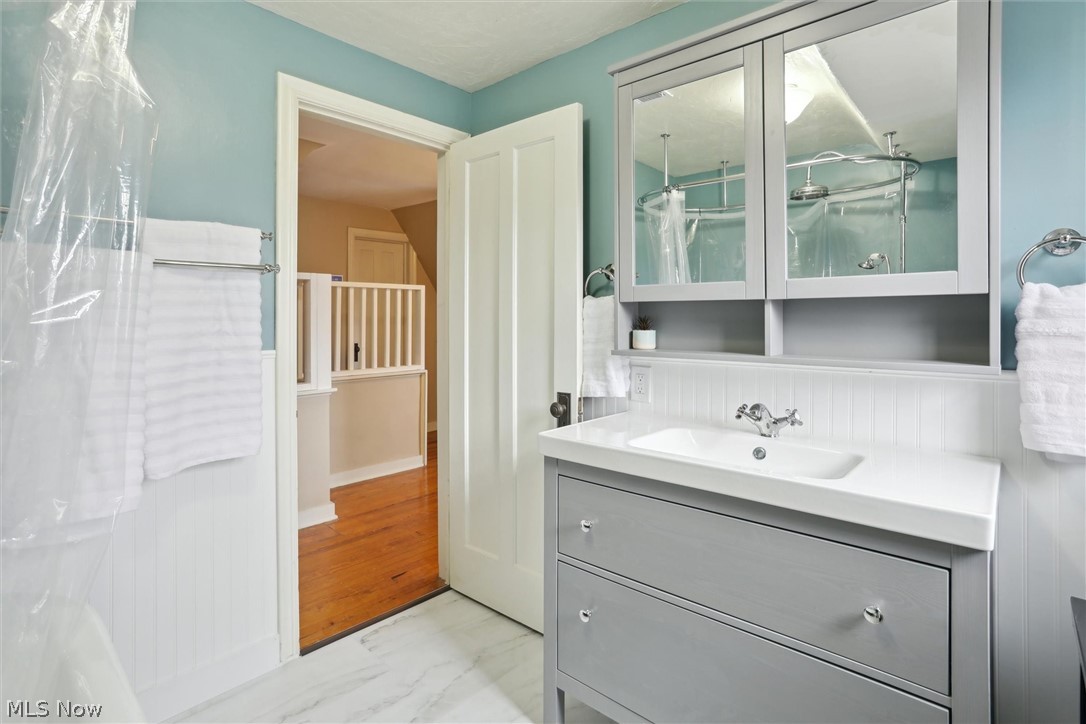 3273 Chalfant Road Cleveland, OH 44120 - Photo 35 of 50