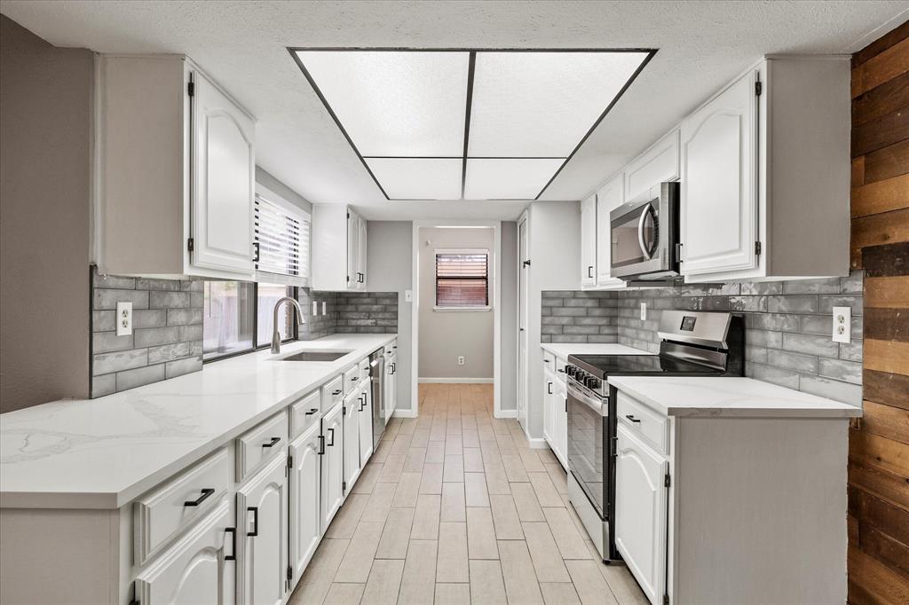 2214 East Peters Colony Rd  