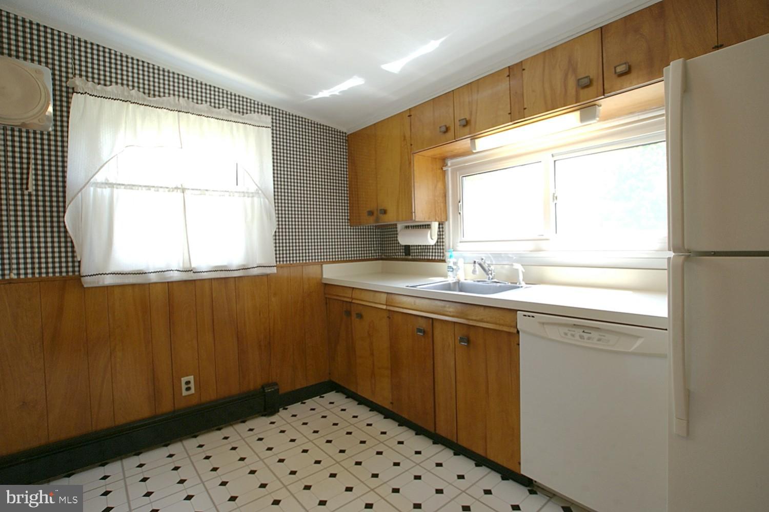 29 Baylor Road Hamilton, NJ 08610 - Photo 24 of 59 Kitchen