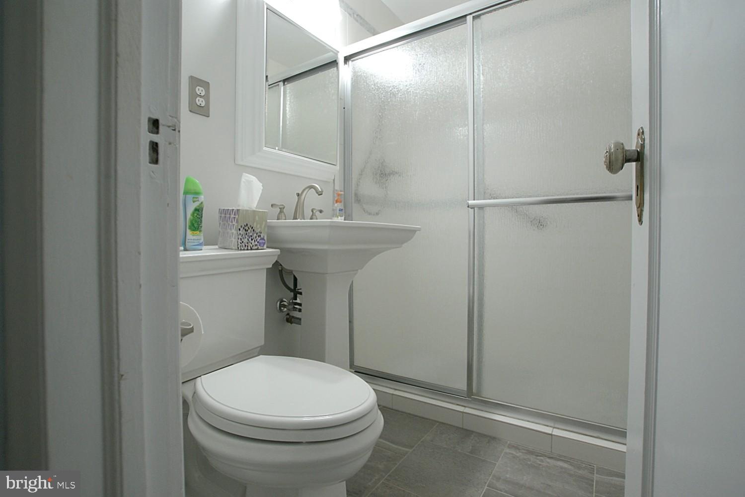 29 Baylor Road Hamilton, NJ 08610 - Photo 46 of 59 Full Bath