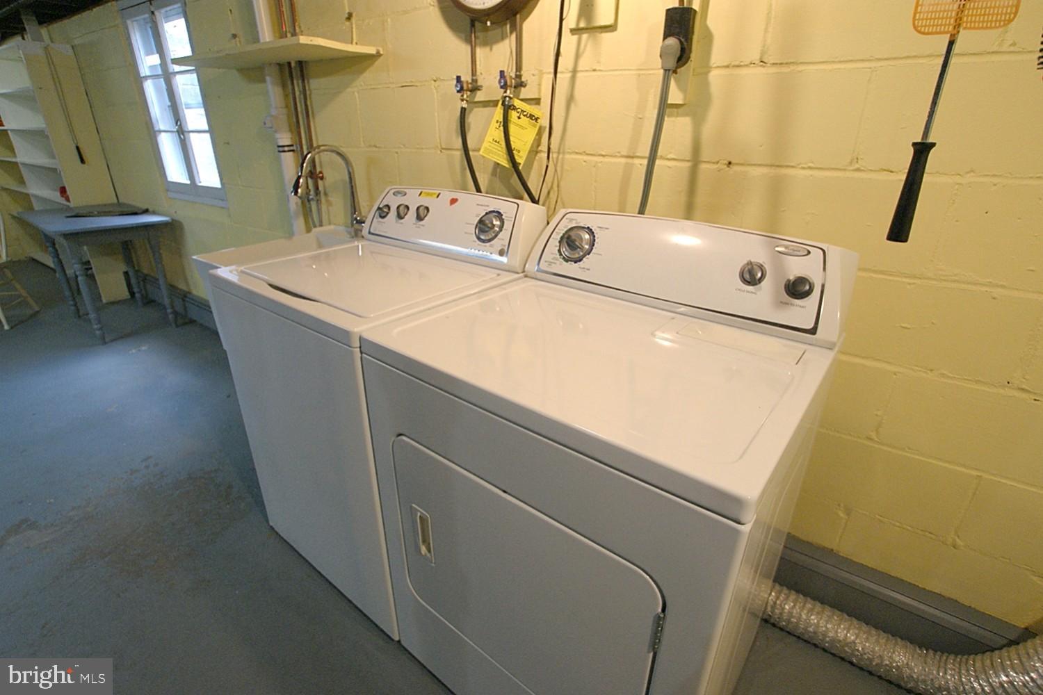 29 Baylor Road Hamilton, NJ 08610 - Photo 50 of 59 Washer & Dryer