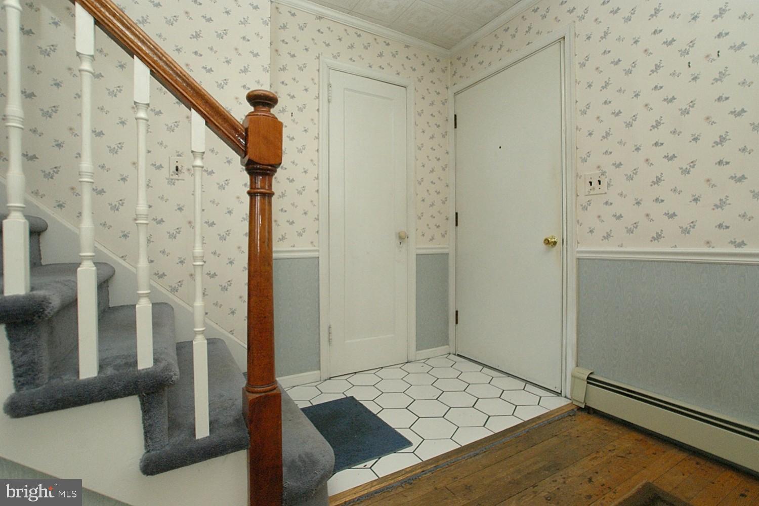 29 Baylor Road Hamilton, NJ 08610 - Photo 6 of 59 Entry