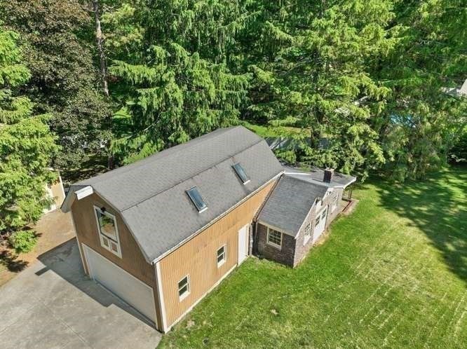 84 Walnut Street Walpole, MA 02081 - Photo 34 of 40