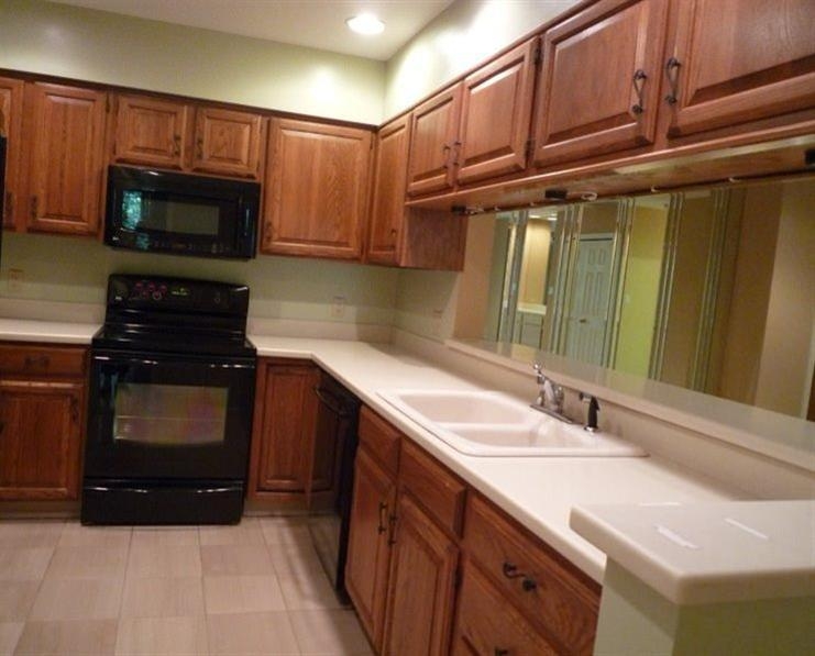 910 Ridge Road, Unit 210 Munster, IN 46321 - Photo 8 of 10 741x597
