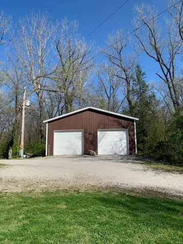 $340,000 | 2320 Baldwin Road, Unit R, New Athens, IL 62264