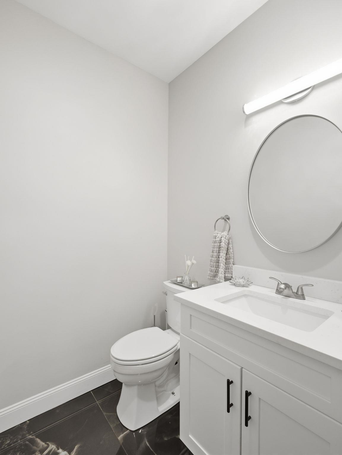 4 Wilshire Lane, Unit 4 Pelham, NH 03076 - Photo 15 of 39