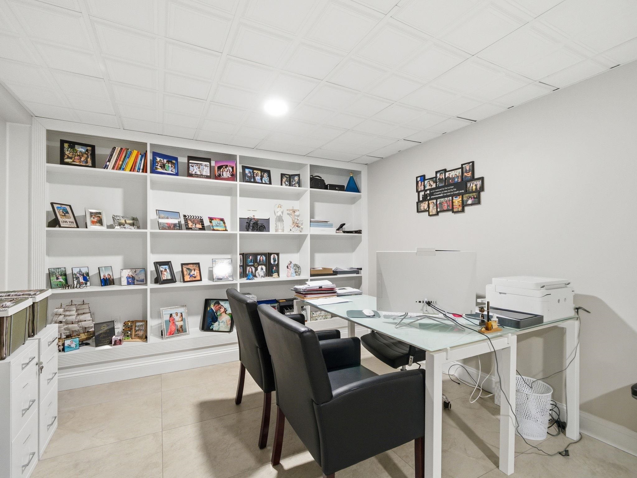 4 Wilshire Lane, Unit 4 Pelham, NH 03076 - Photo 26 of 39