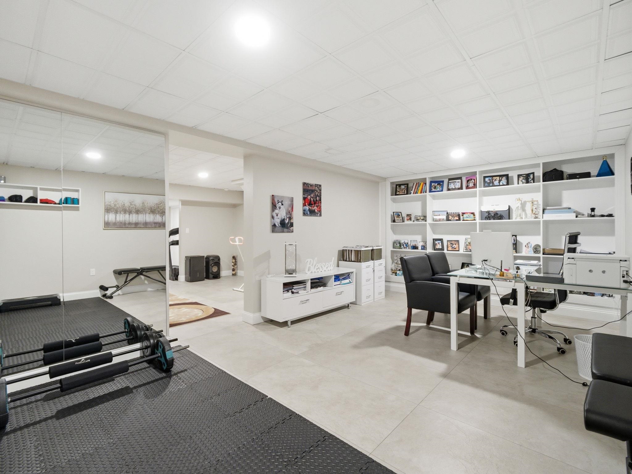 4 Wilshire Lane, Unit 4 Pelham, NH 03076 - Photo 27 of 39