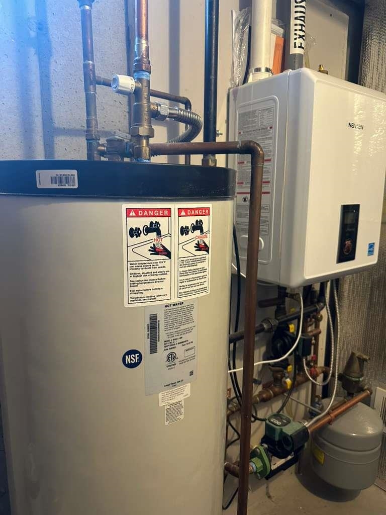 4 Wilshire Lane, Unit 4 Pelham, NH 03076 - Photo 34 of 39