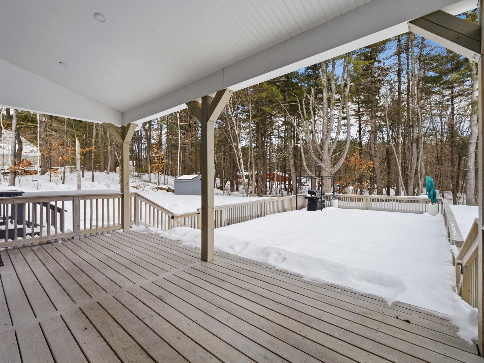 4 Wilshire Lane, Unit 4 Pelham, NH 03076 - Photo 35 of 39