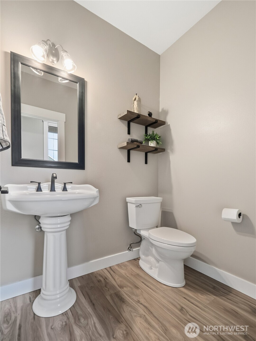 3384 Larsen Avenue Enumclaw, WA 98022 - Photo 18 of 40