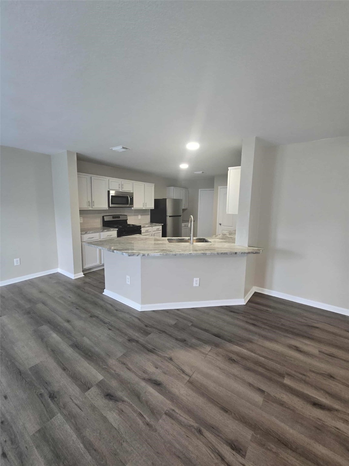 4419 Twisting Pine Court Spring, TX 77373 - Photo 3 of 22