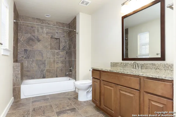 $1,600 | 223 Circle Court, Unit 223, Pleasanton, TX 78064