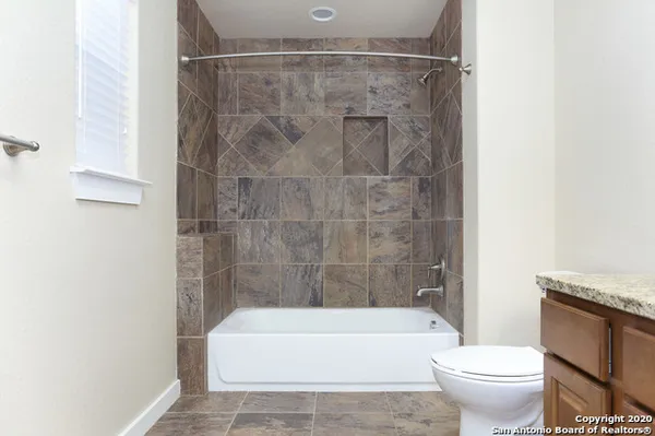 $1,600 | 223 Circle Court, Unit 223, Pleasanton, TX 78064