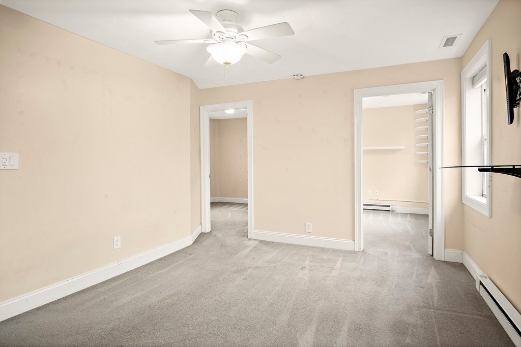 33 Jacobs Street Peabody, MA 01960 - Photo 14 of 29