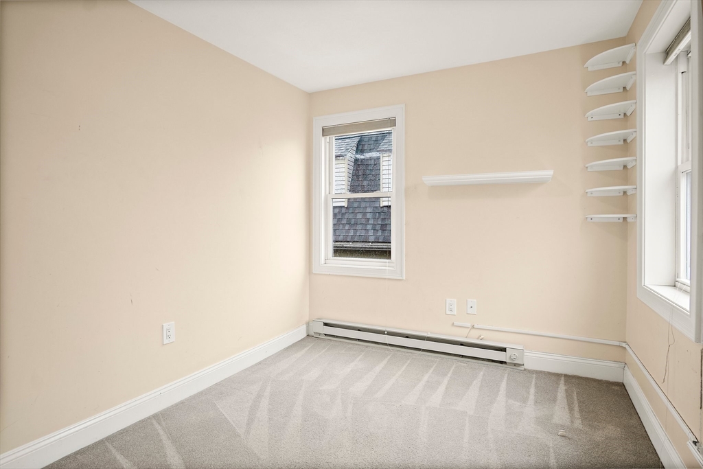 33 Jacobs Street Peabody, MA 01960 - Photo 16 of 29