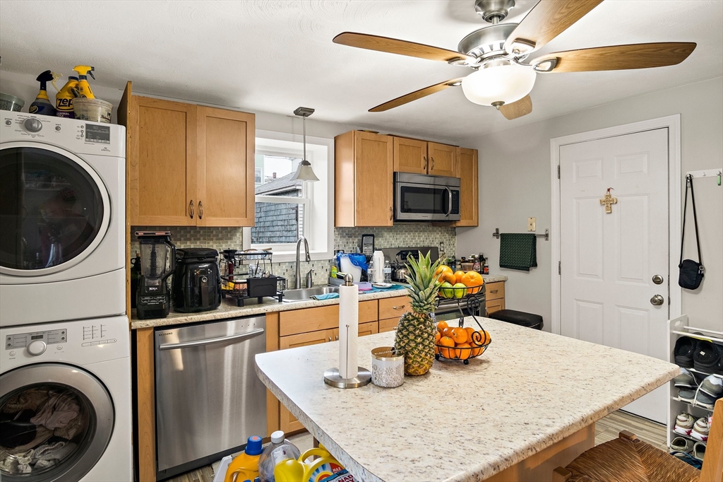 33 Jacobs Street Peabody, MA 01960 - Photo 18 of 29