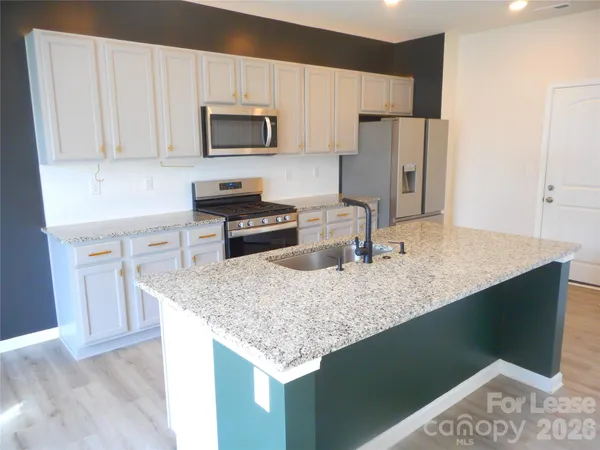 a close view of sink