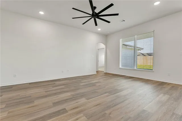 $365,400 | 1941 Pinemont View Drive, Bryan, TX 77807