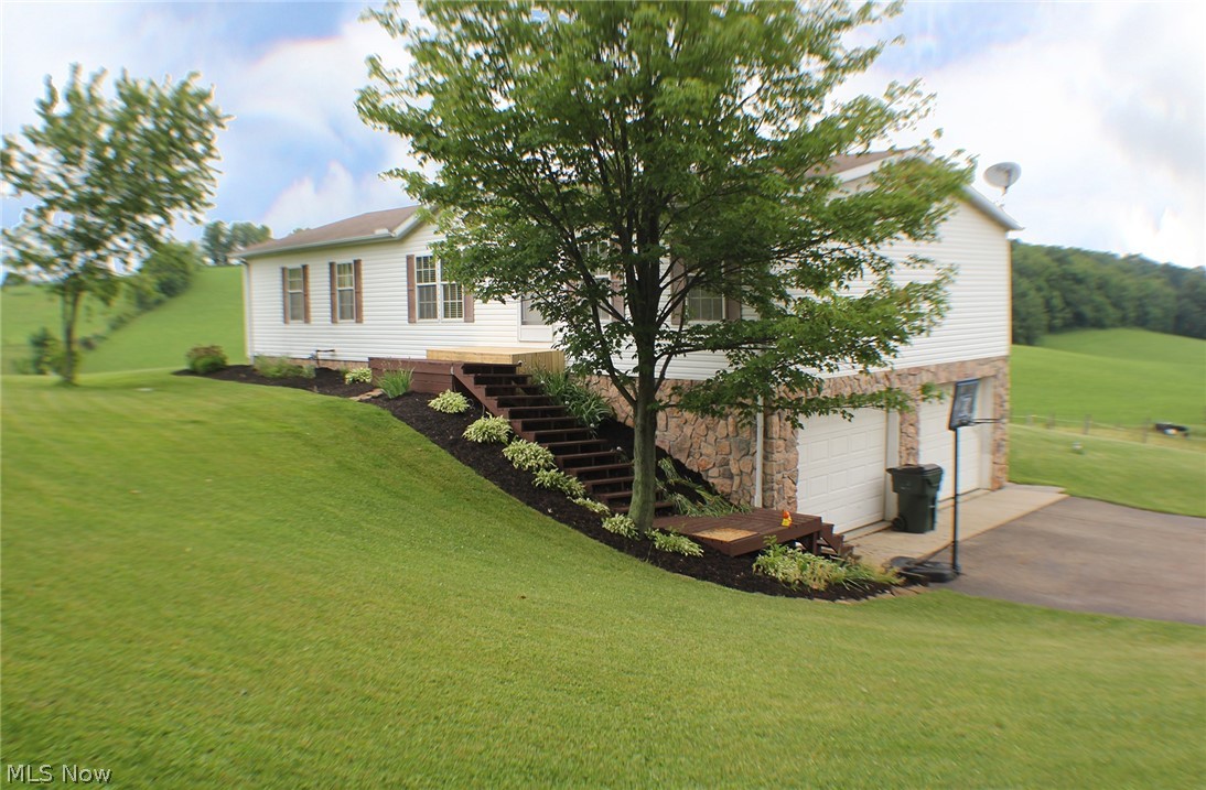 9811 Golf Course Road Northwest Sugarcreek, OH 44681 - Photo 26 of 34 Gallery Image 26