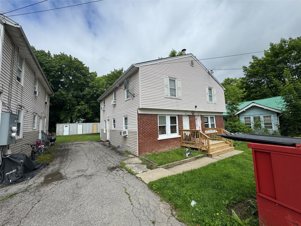 7 Barbara Avenue Binghamton, NY 13903 - Photo 2 of 21