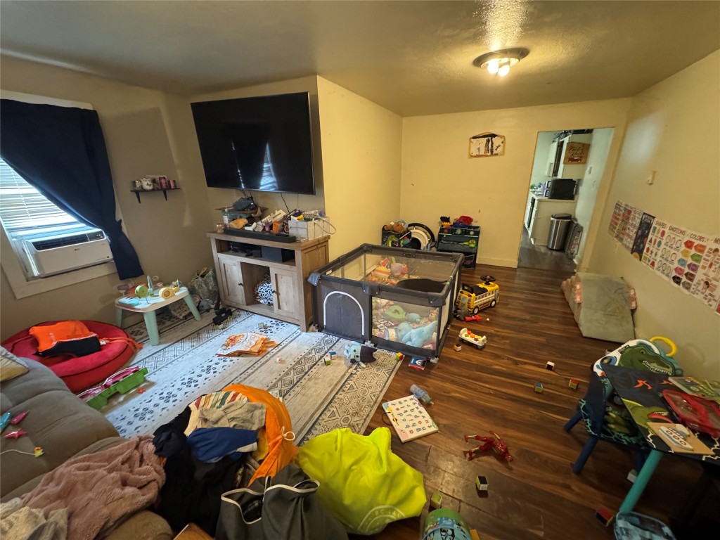 7 Barbara Avenue Binghamton, NY 13903 - Photo 4 of 21