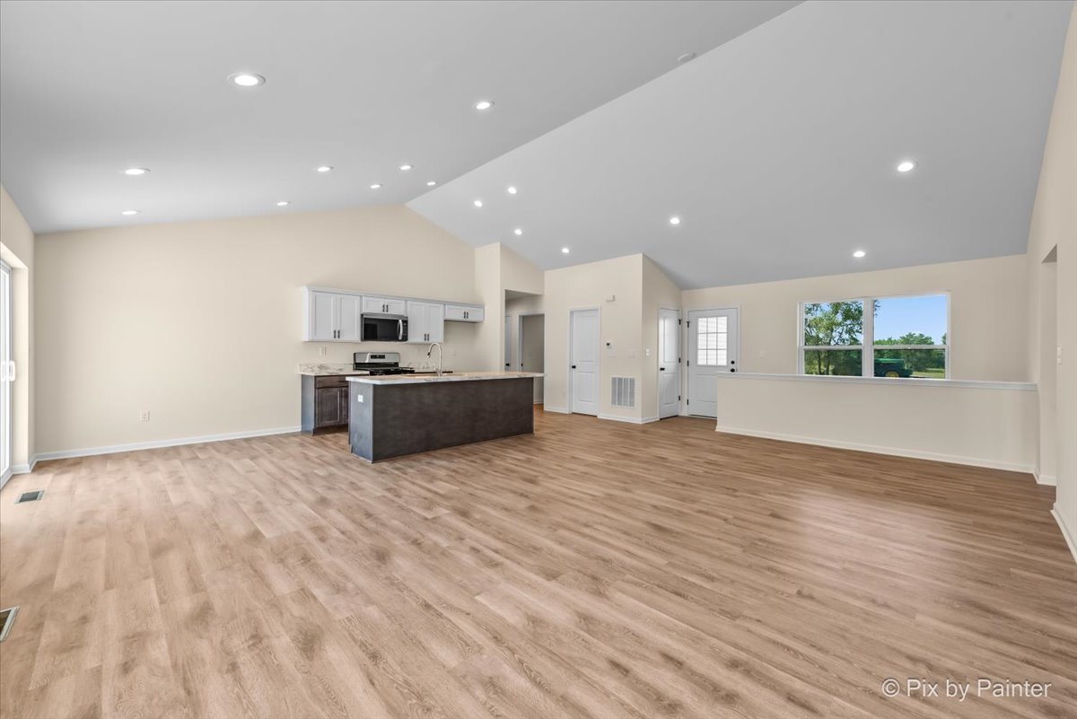 1512 6th Street Harvard, IL 60033 - Photo 11 of 31