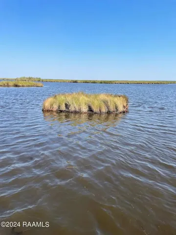 $3,367,420 | 0 Southwest Louisiana Brackish Water Marsh, Cameron, LA 70631