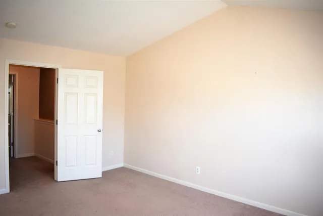 $1,700 | 609 Powell Drive, Dundee, MI 48131