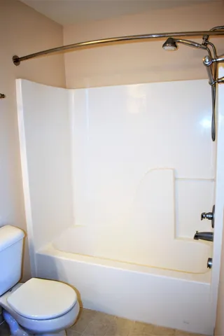 $1,700 | 609 Powell Drive, Dundee, MI 48131