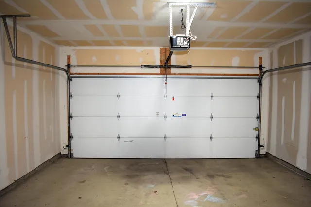 $1,700 | 609 Powell Drive, Dundee, MI 48131