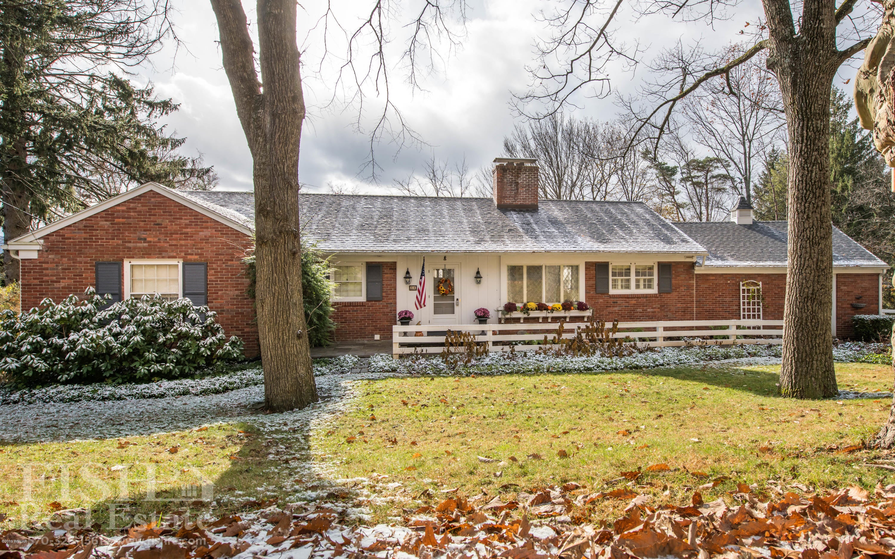 54 Upland Road Williamsport, PA 17701 - Photo 1 of 26 Gallery Image 1