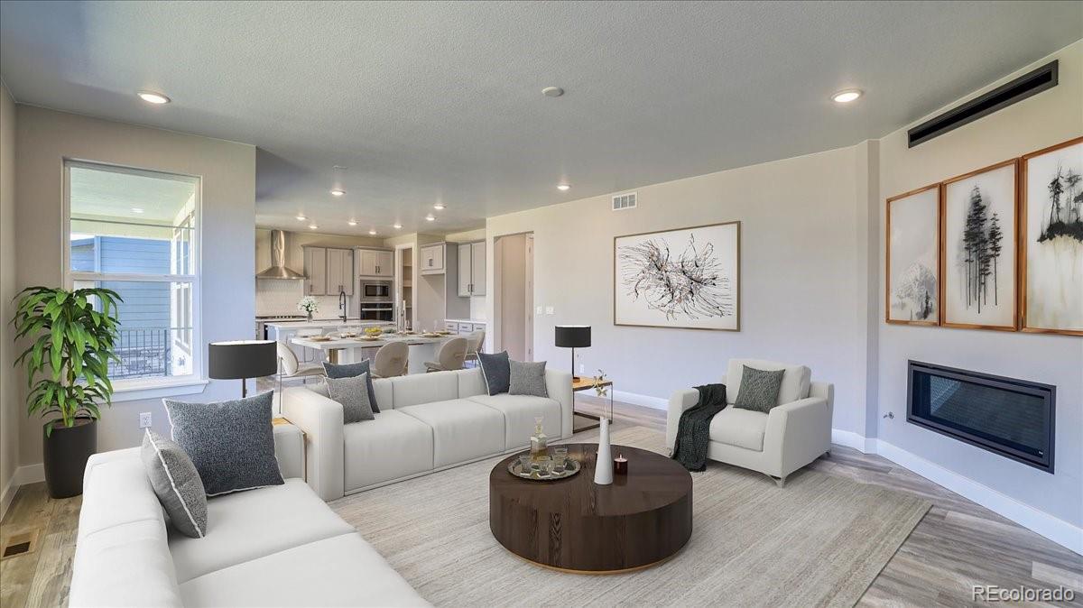 3978 North Buchanan Way Aurora, CO 80019 - Photo 4 of 31