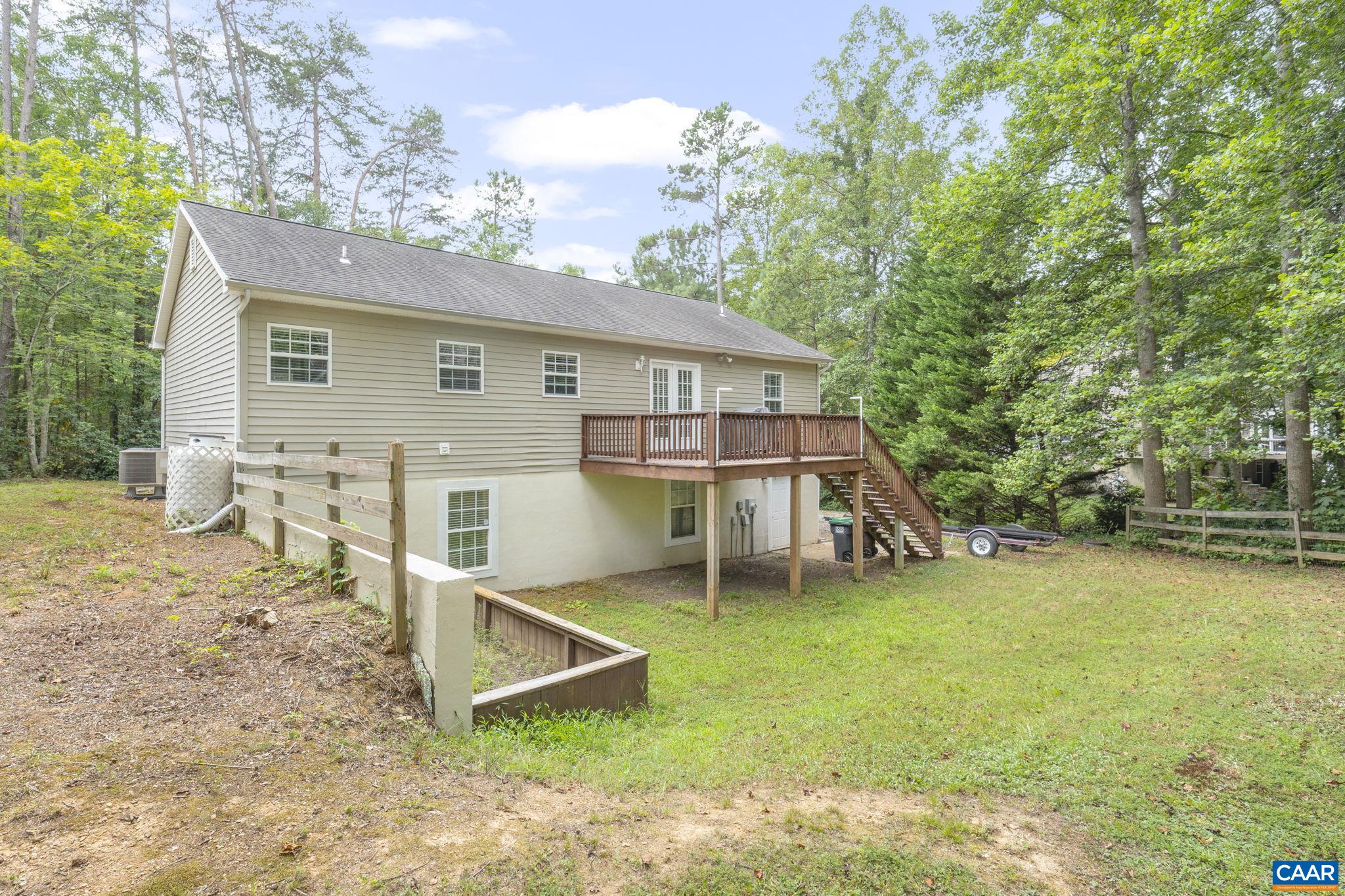 28 Lafayette Drive Palmyra, VA 22963 - Photo 32 of 35 a view of a house with a yard and sitting area