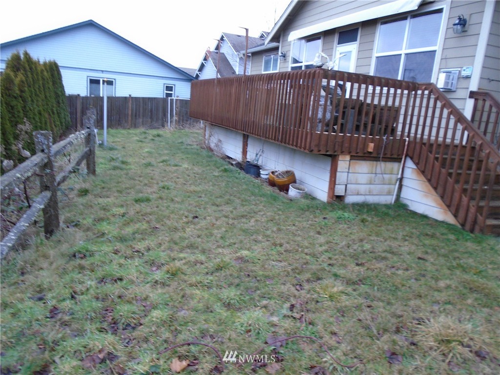 4159 Britton Loop Road Bellingham, WA 98226 - Photo 22 of 25 Gallery Image 22