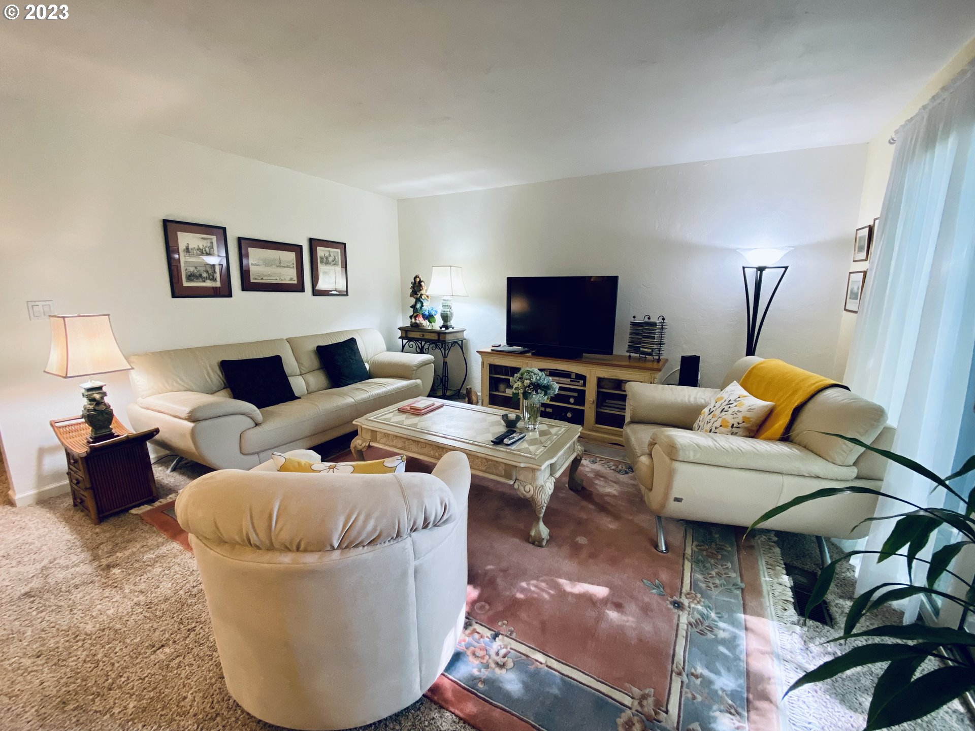 2252 Ridgeway Drive Eugene, OR 97401 - Photo 16 of 45 Gallery Image 16