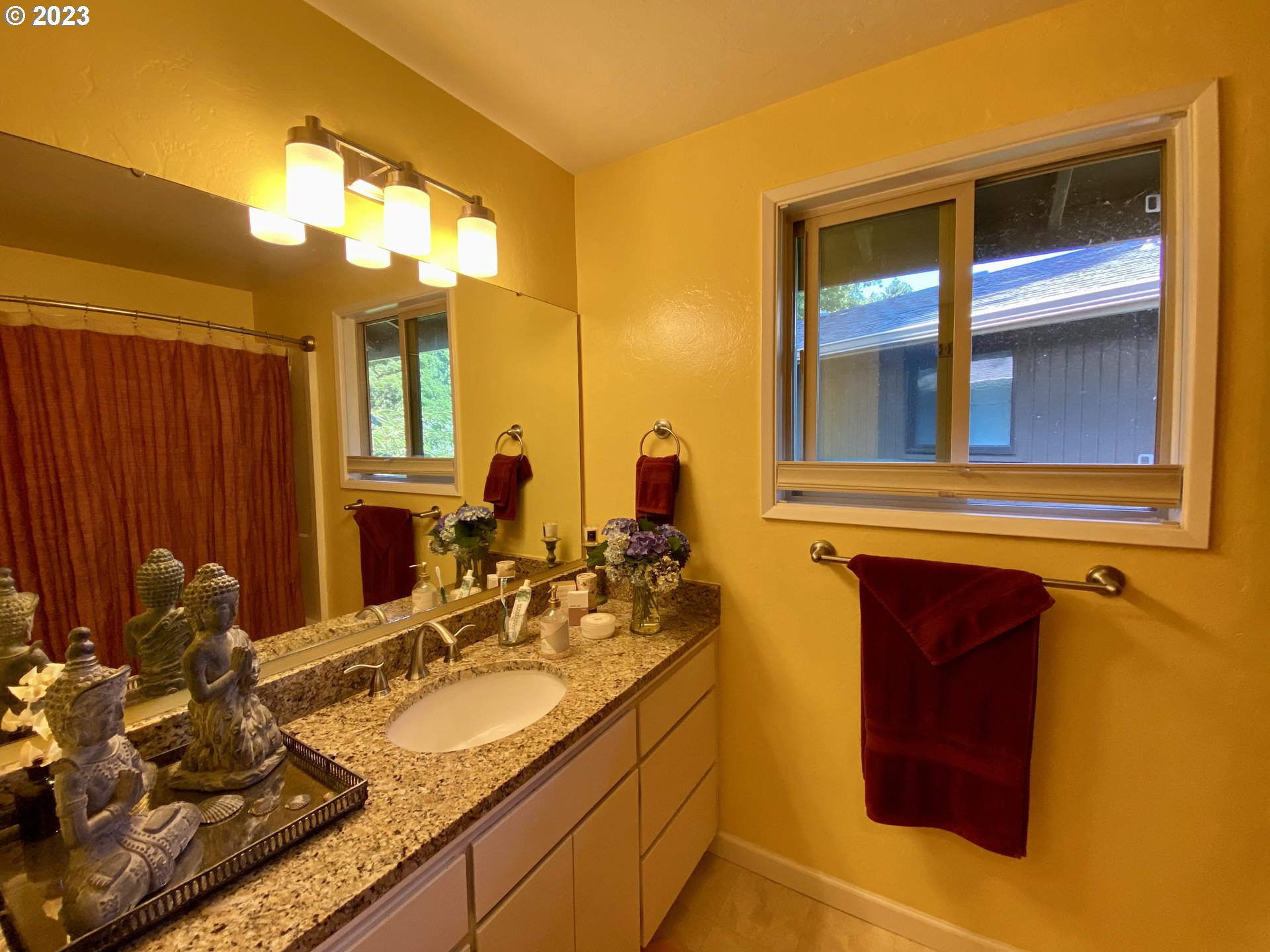 2252 Ridgeway Drive Eugene, OR 97401 - Photo 32 of 45 Gallery Image 32