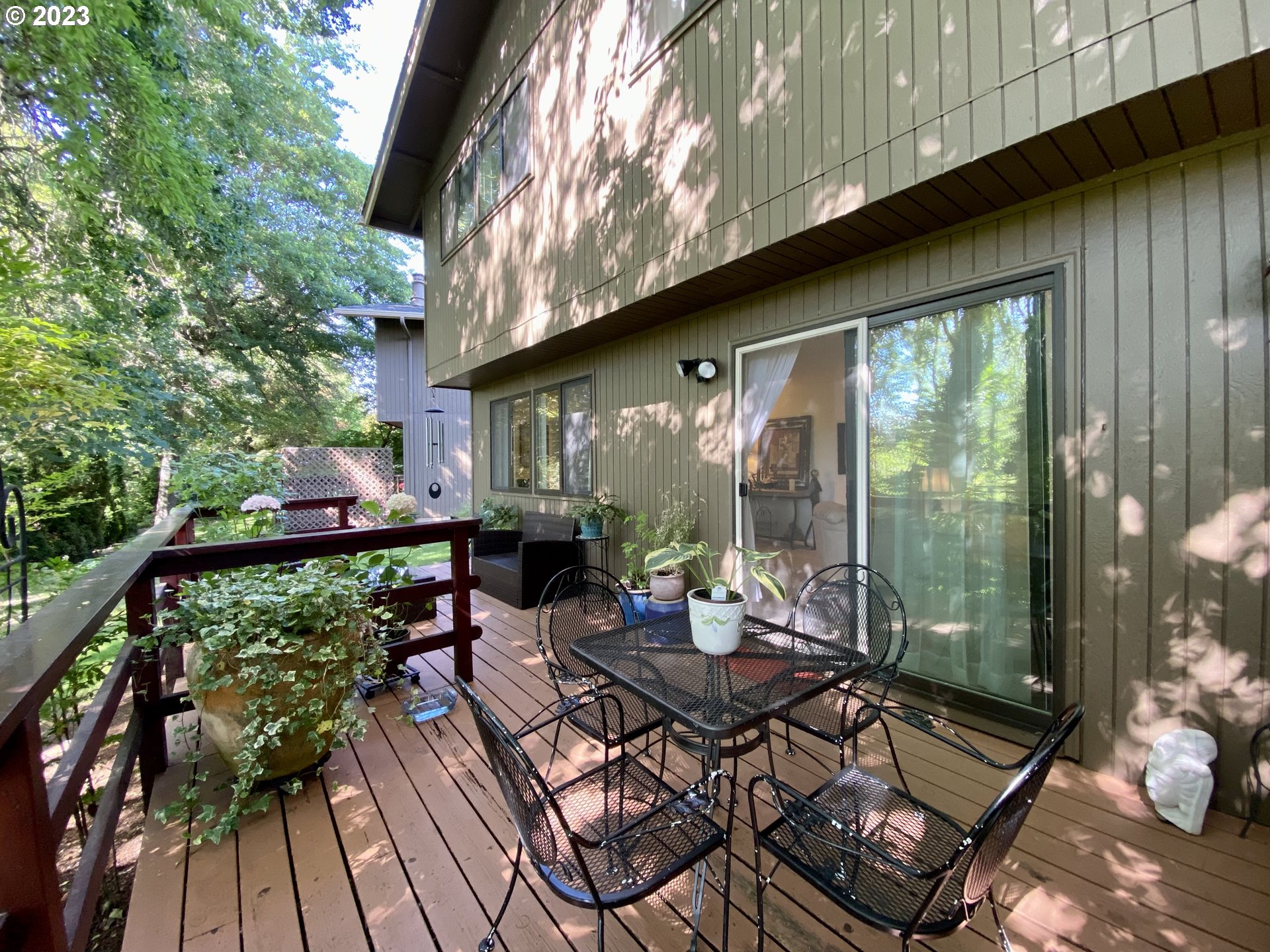 2252 Ridgeway Drive Eugene, OR 97401 - Photo 35 of 45 Gallery Image 35