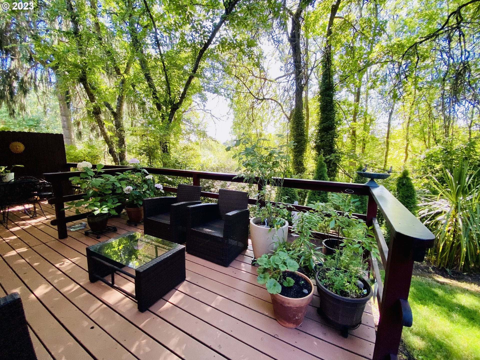 2252 Ridgeway Drive Eugene, OR 97401 - Photo 36 of 45 Gallery Image 36