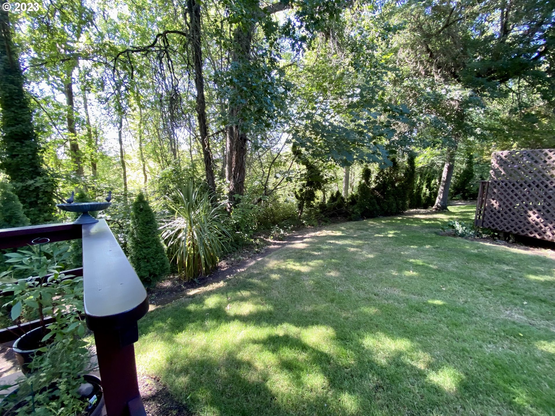 2252 Ridgeway Drive Eugene, OR 97401 - Photo 40 of 45 Gallery Image 40