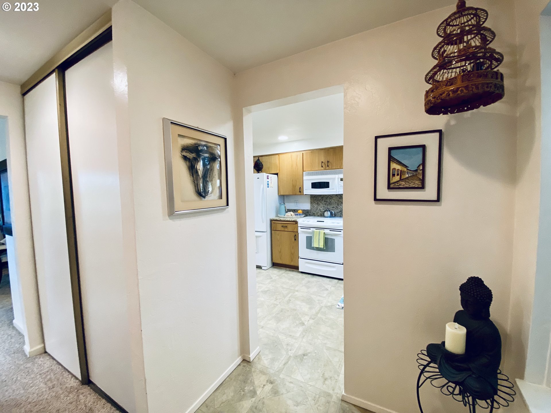 2252 Ridgeway Drive Eugene, OR 97401 - Photo 6 of 45 Gallery Image 6