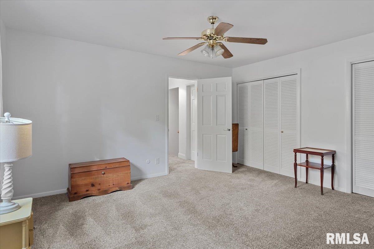 929 Roanoke Drive Springfield, IL 62702 - Photo 29 of 48