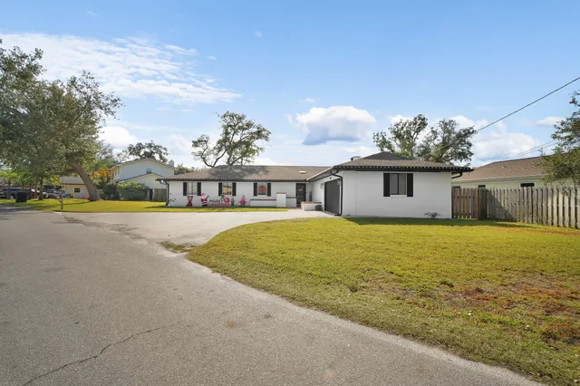 $795,000 | 2445 Pretty Bayou Boulevard, Panama City, FL 32405
