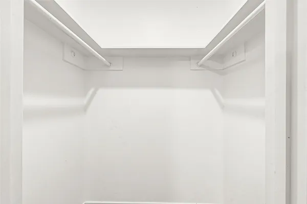 $1,990 | 1014 Robinson Street, Alvin, TX 77511