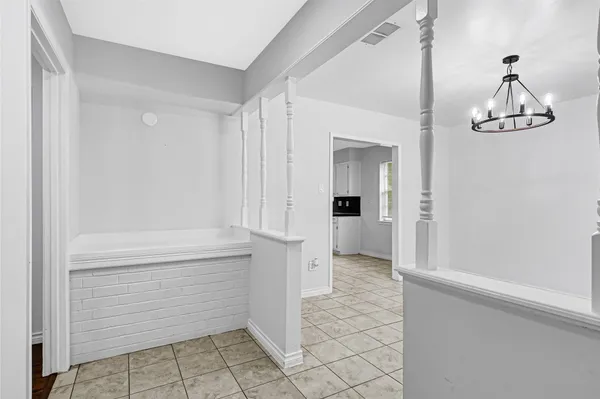 $1,990 | 1014 Robinson Street, Alvin, TX 77511