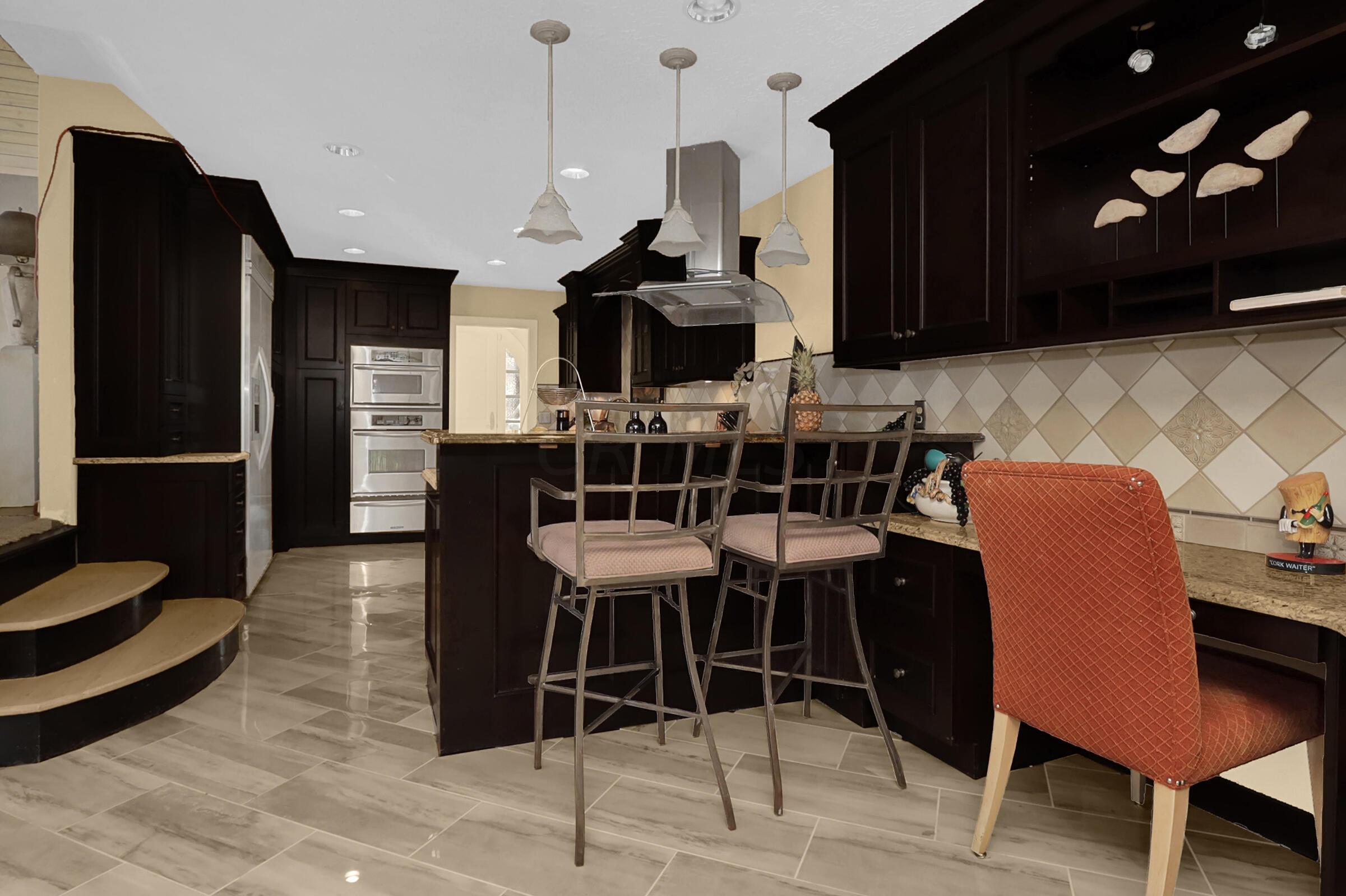 6580 Harriott Road Powell, OH 43065 - Photo 26 of 35 Kitchen